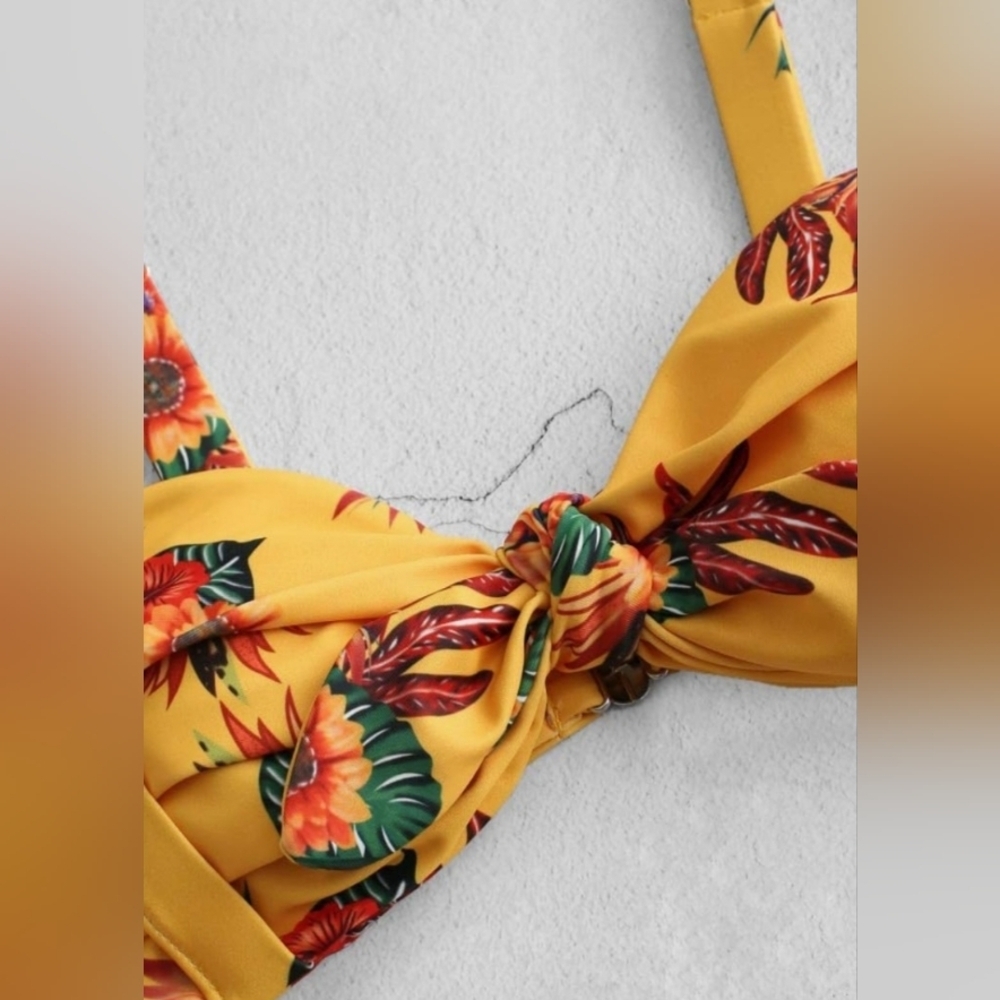 ๐NWOT Luxe Tropical Mustard Yellow Two Piece Bathing Suit Size L๐ - Picture 4 of 8